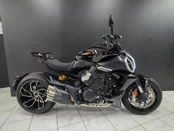 Ducati Diavel V4
