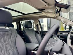 2025 GWM
                Tank 500 Vanta Hybrid