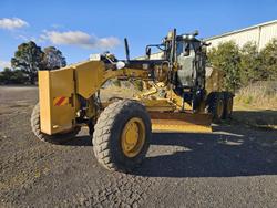 2022 Caterpillar 150 Awd - Mastless Gps Yellow