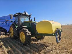 2019 John Deere 7210R Green