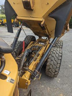 2012 CAT 740B Yellow
