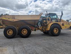 2012 CAT 740B Yellow