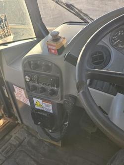 2005 Articulated Truck Terex White