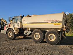 2005 Articulated Truck Terex White