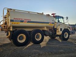 2005 Articulated Truck Terex White
