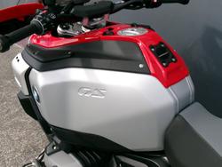 2025 BMW Motorrad 2025 BMW 1300CC R 1300 GS Adventure RACINGRED UNI