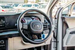 2020 Kia
Carnival S