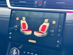 2023 Jaguar
F-PACE P250 R-Dynamic SE