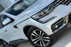 2019 Renault
                Koleos Zen