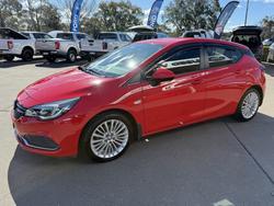 2016 Holden
Astra R