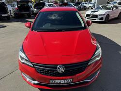 2016 Holden
Astra R