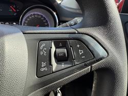 2016 Holden
Astra R