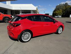 2016 Holden
Astra R