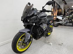 2016 YAMAHA MT-10 grey