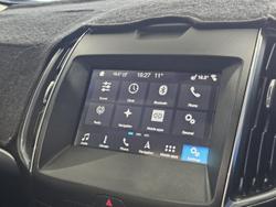 2019 Ford
                Endura Titanium