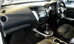 2023 Nissan
Navara ST-X