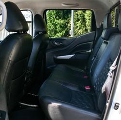 2023 Nissan
Navara ST-X