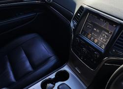 2015 Jeep
                Grand Cherokee Limited