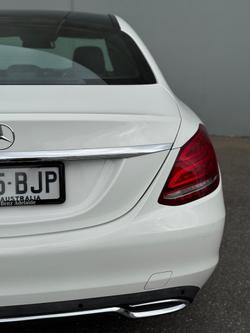 2015 Mercedes-Benz
C-Class C200