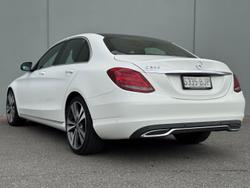 2015 Mercedes-Benz
C-Class C200