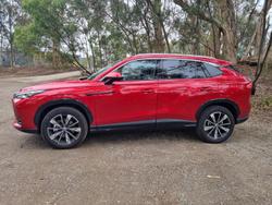2025 MG HS Essence AS33 MY25 Diamond Red