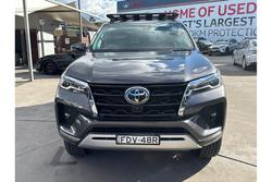 2023 Toyota
Fortuner Crusade