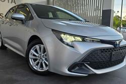 2023 Toyota
Corolla Ascent Sport Hybrid