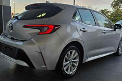 2023 Toyota
Corolla Ascent Sport Hybrid