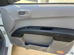 2013 Mitsubishi Triton GL MN MY14 4x2 White