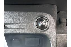 2017 Renault
Captur Zen