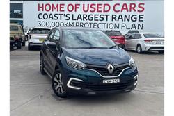 2017 Renault
Captur Zen