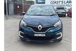 2017 Renault
Captur Zen