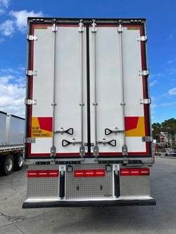 2020 Maxitrans St3 Od 24 Pallet -23 Freezer