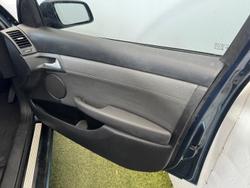 2009 Holden
Commodore International