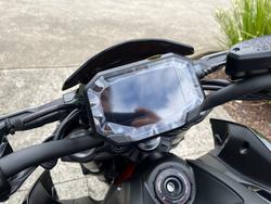 2024 Kawasaki Z900 (ZR900) Red