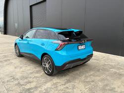 2024 MG
MG4 Essence 64