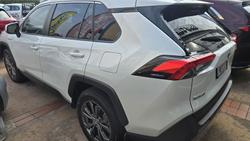 2024 Toyota RAV4 GXL