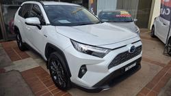 2024 Toyota RAV4 GXL