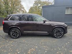 2025 Volvo XC90 Ultra B5 Bright