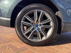 2018 Ford
Endura Titanium