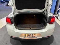 2015 Holden
Commodore Evoke