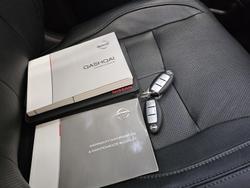 2016 Nissan
QASHQAI TL