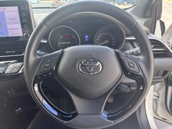 2020 Toyota
C-HR Koba