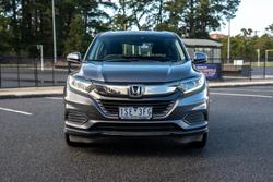 2020 Honda
                HR-V VTi