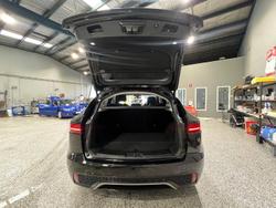 2019 Jaguar E-PACE D180 SE X540 MY19 AWD Santorini Black