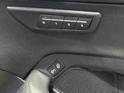 2019 Jaguar E-PACE D180 SE X540 MY19 AWD Santorini Black
