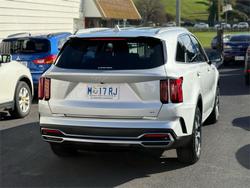2022 Kia
Sorento Sport