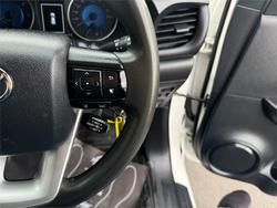2020 Toyota
Hilux SR