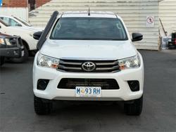 2018 Toyota
Hilux SR