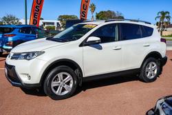 2014 Toyota
RAV4 GXL